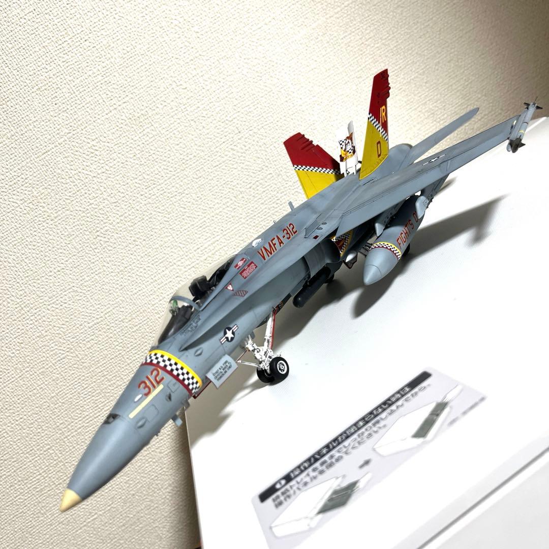 戦闘機プラモデル完成品1/48ハセガワF-18ホーネット