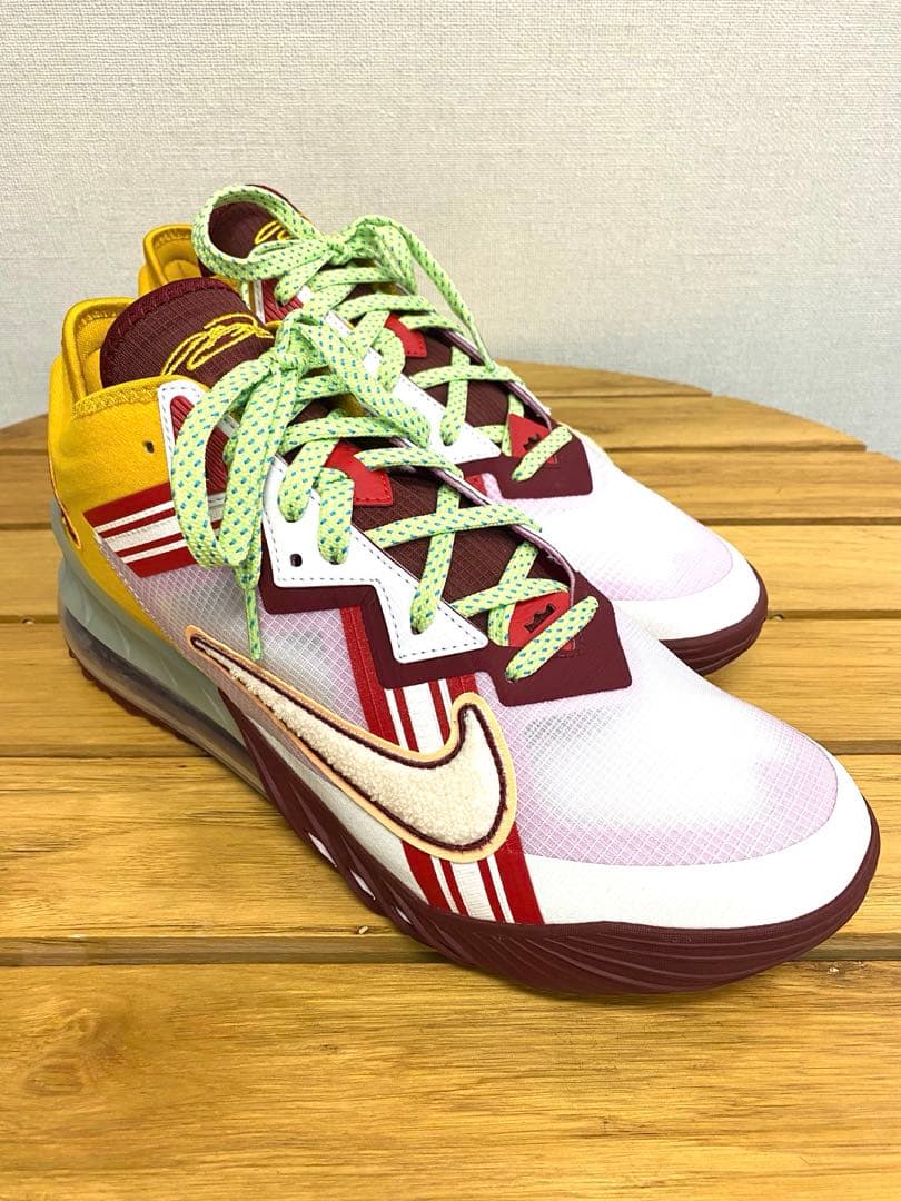 シューズ(男性用) LEBRON XVIII LOW \"HIGHER LEARNING\" 28cm