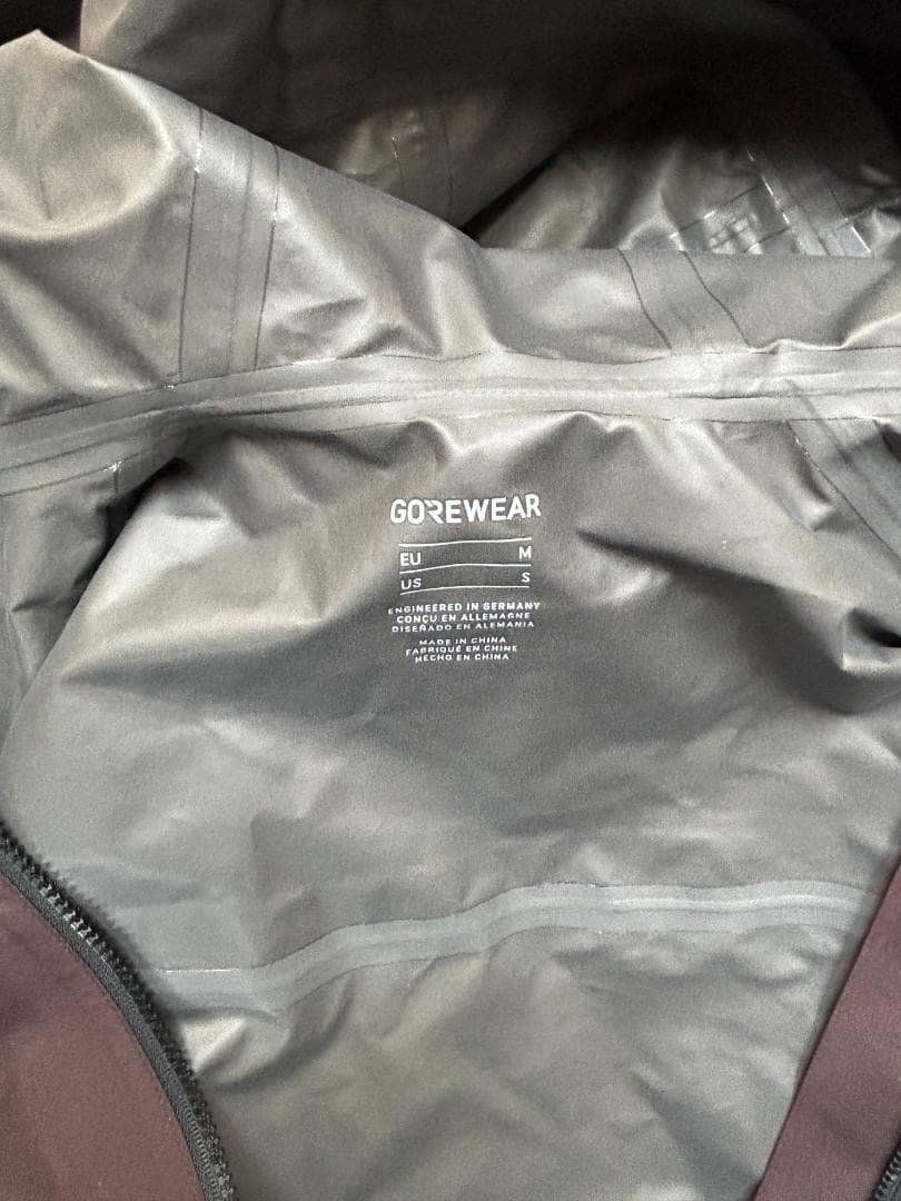 GOREWEAR ジャケット 日本未発売・新品同様