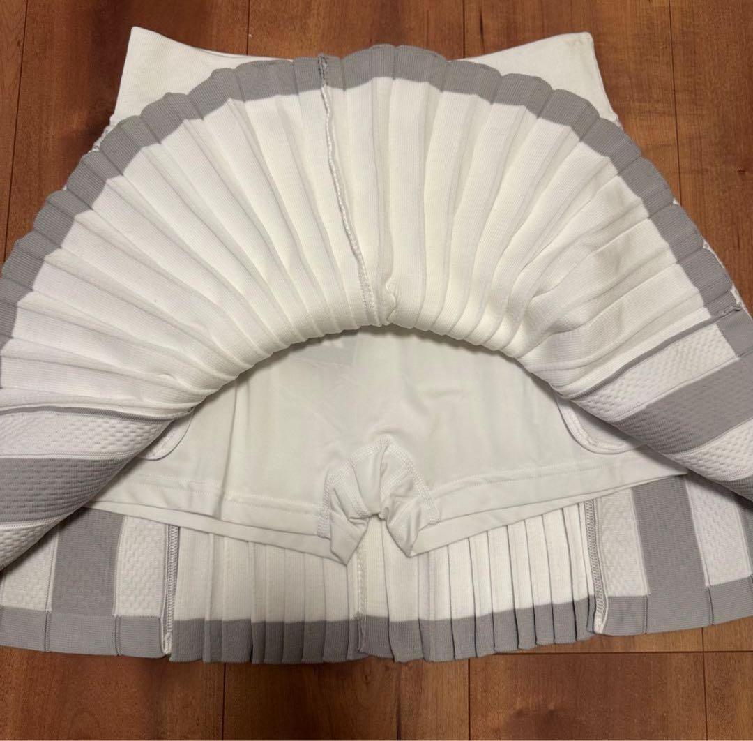 長袖ポロシャツ　プライムニット プリーツスカート　グレー　サイズS 春秋　新品