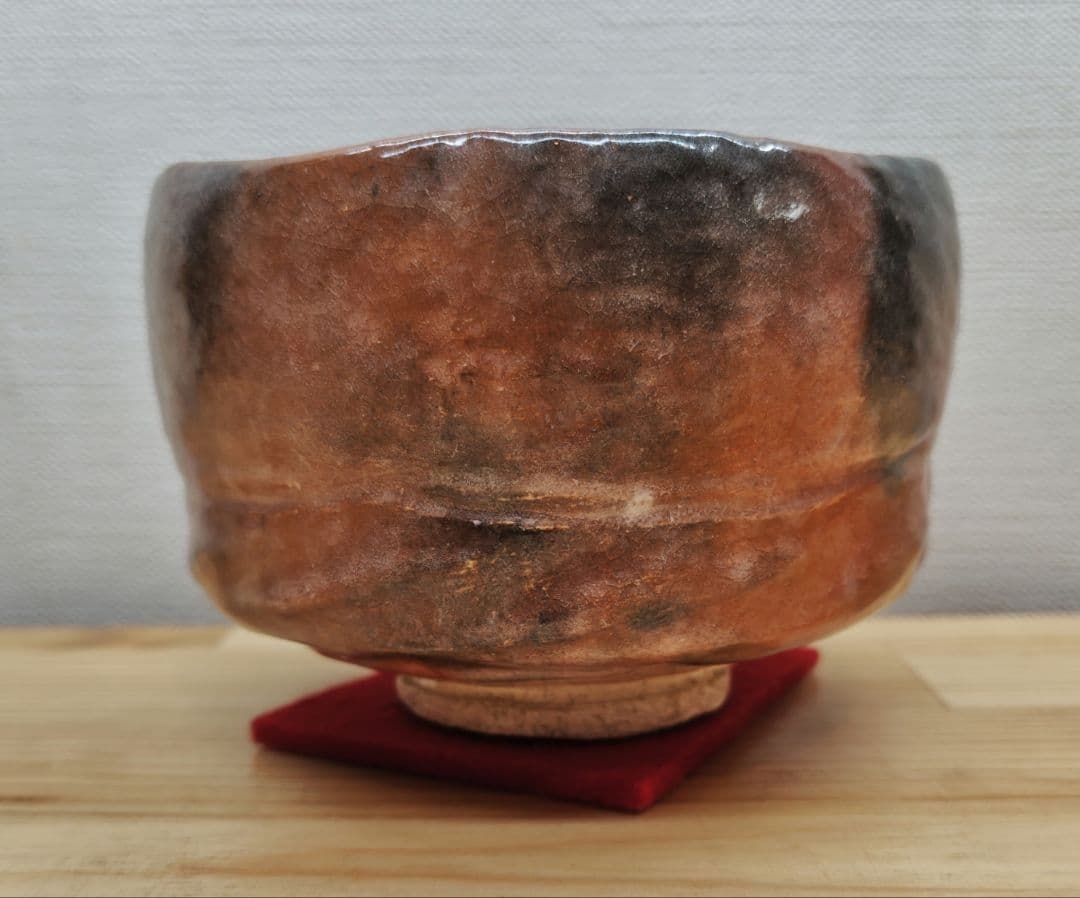 送料込【逢絢亭】茶道具 茶碗 楽焼 赤楽 ２代小川長楽 共箱入り