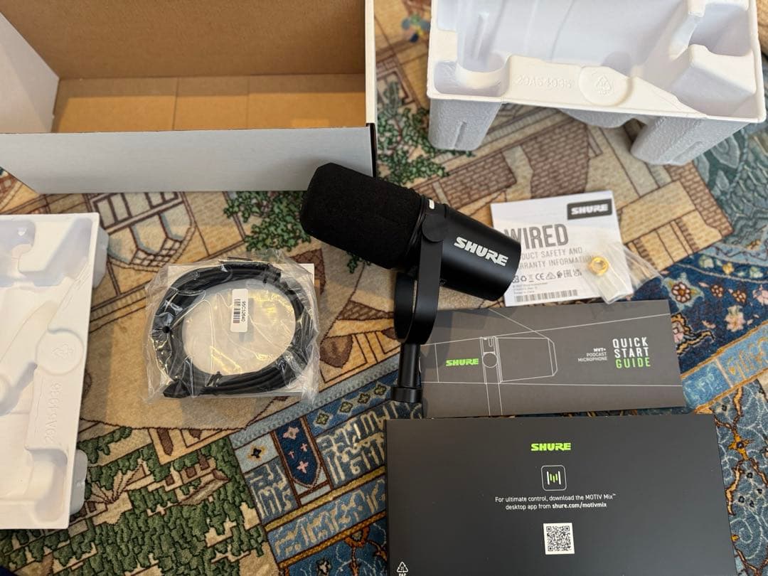 配信機器・PA機器・レコーディング機器 Shure MV7+ Podcast Microphone