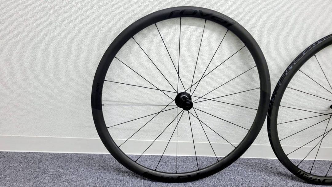 スペシャライズドROVALALPINISTCLXクリンチャーシマノHGフリー中古