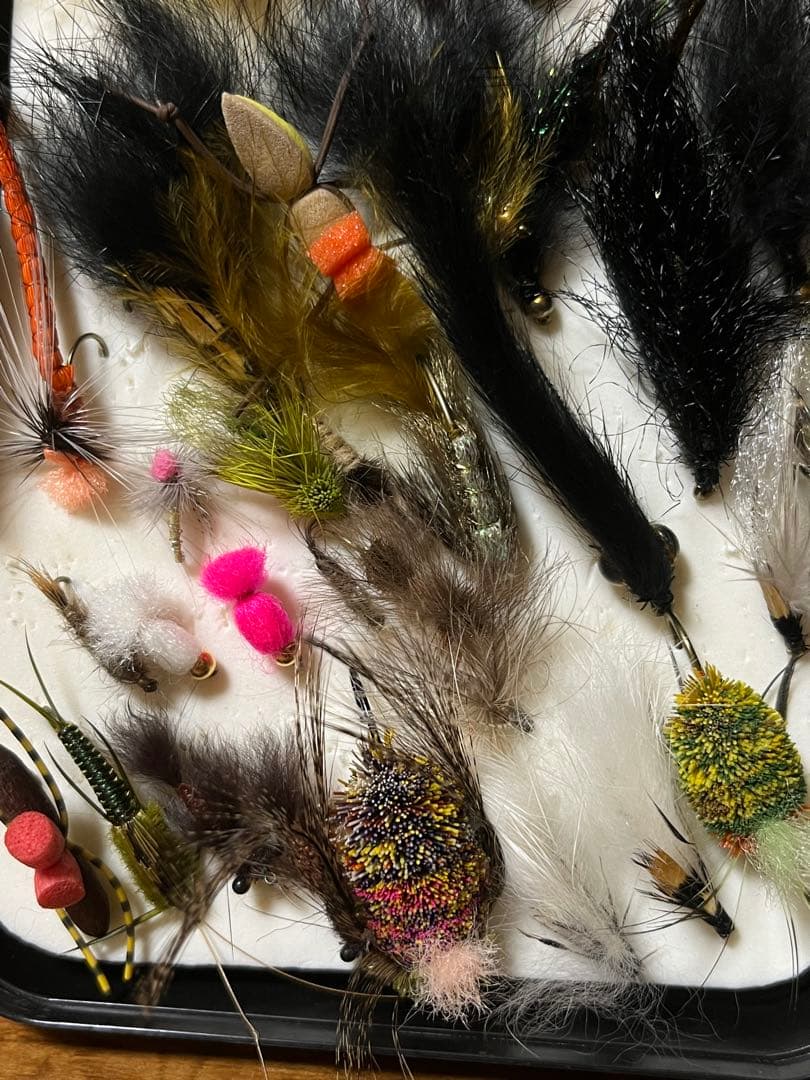 多様なフライセット（約50個）