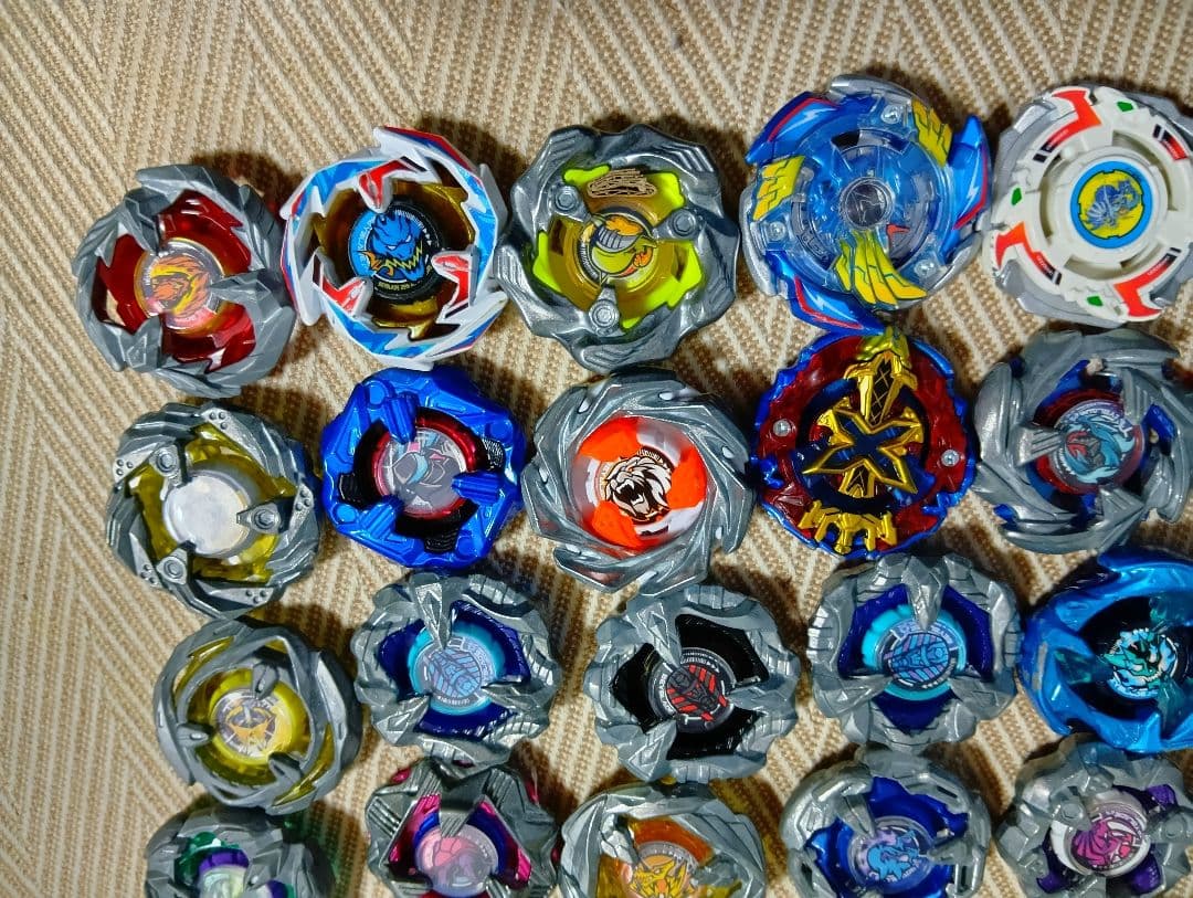 ベイブレードx　ブレードまとめ　ベイブレード