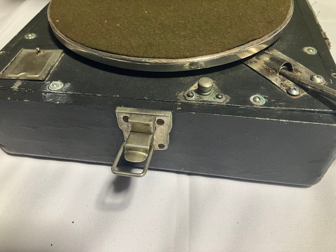 ヴィンテージ 蓄音器　稼動品　アンティークレコードオマケ付き