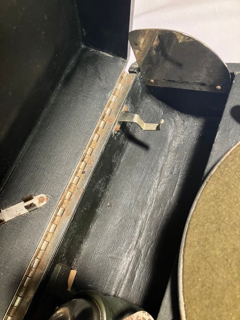 ヴィンテージ 蓄音器　稼動品　アンティークレコードオマケ付き