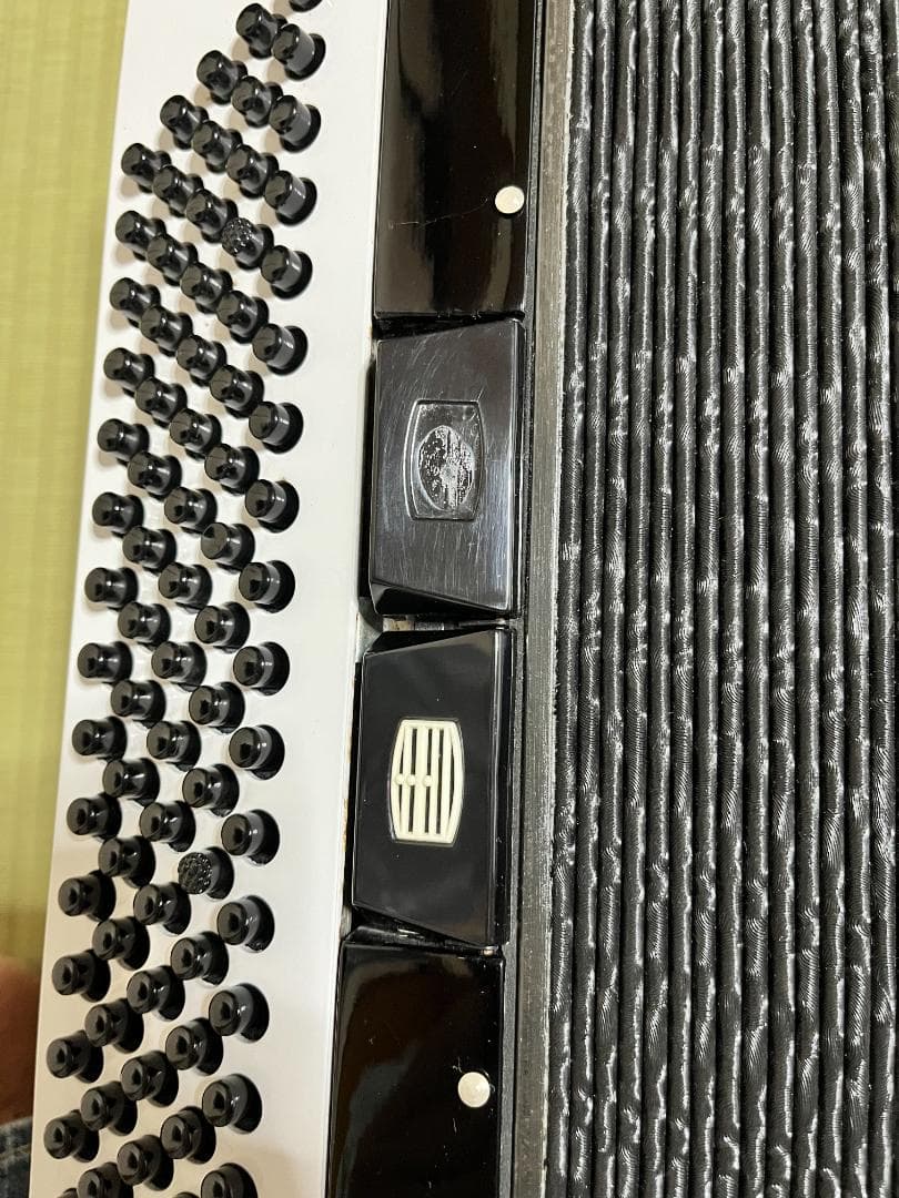 ★値下げ★TOMBOトンボ 独奏用アコーディオン J-80 J80★中古美品★