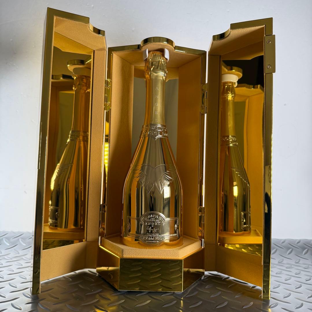 エンジェル　シャンパン　ヴィンテージ　2007 ゴールド　ケース　箱