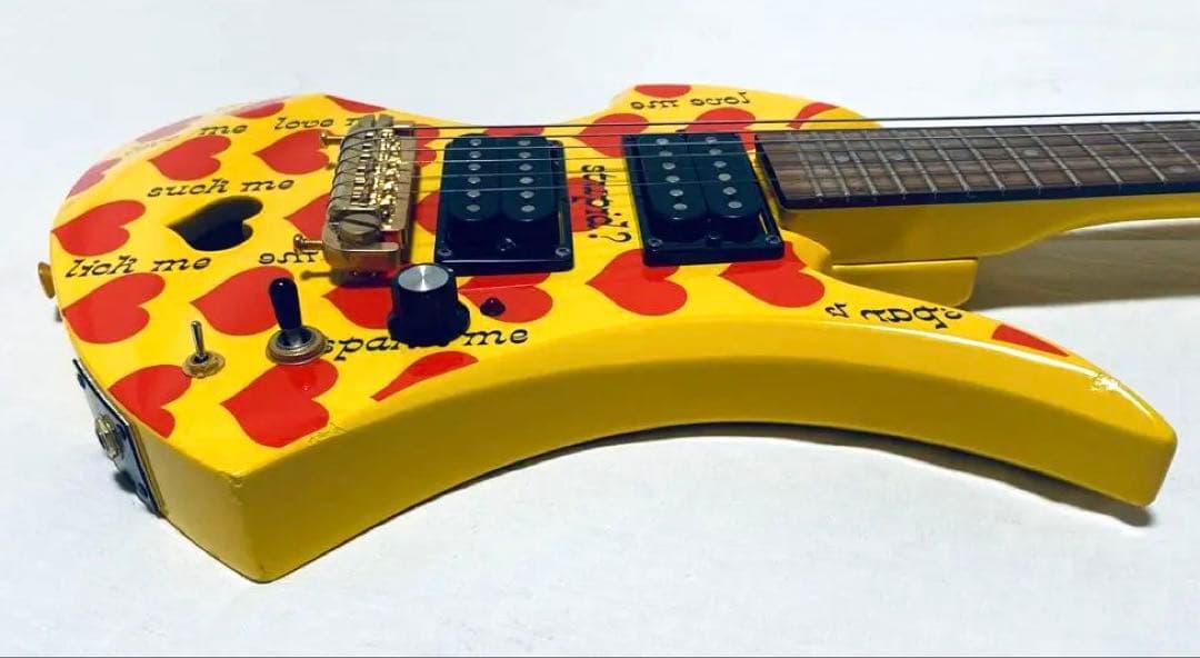 BURNY YH-JR hideモデル アンプ内蔵 モッキンバード ギター