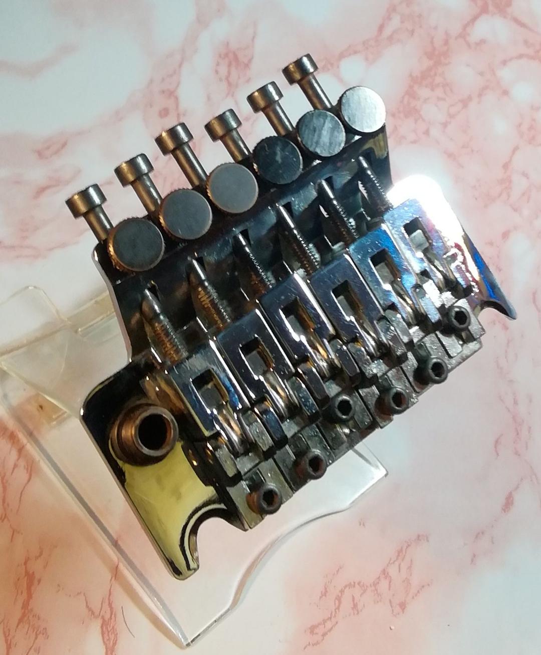 ギター Floyd Rose Tremolo System Chrome w/USED