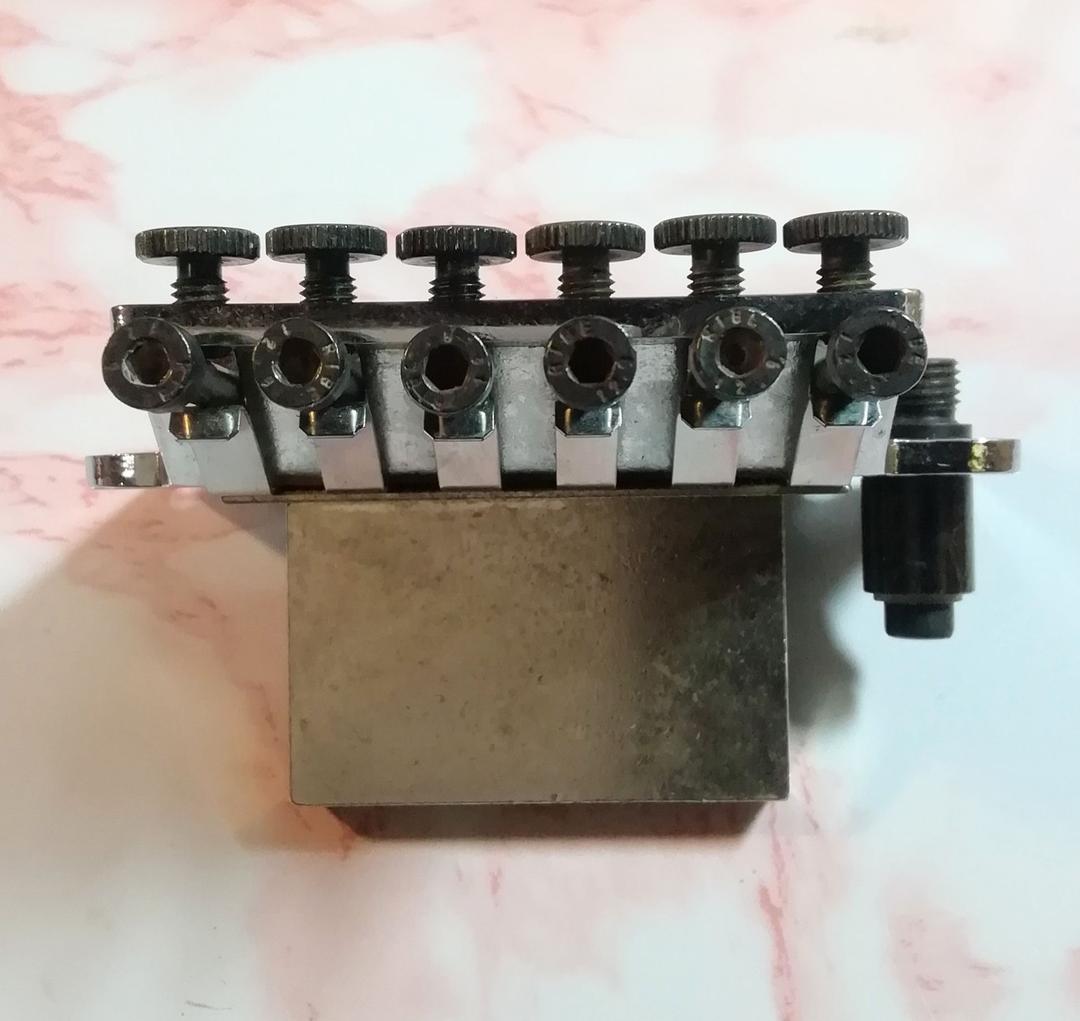 ギター Floyd Rose Tremolo System Chrome w/USED