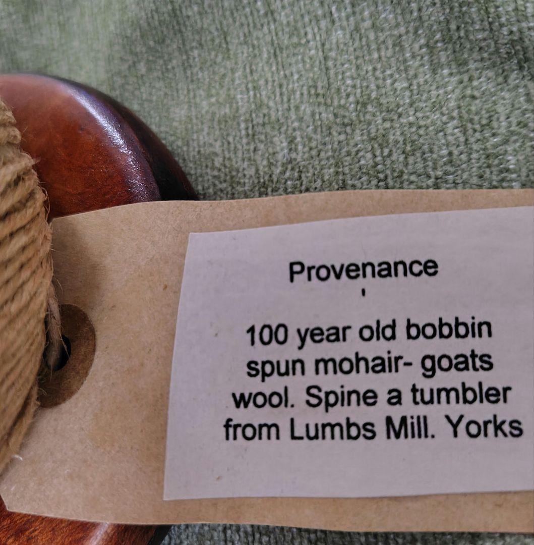 英国アンティーク　木製糸巻きホルダーとボビンスタンドセット