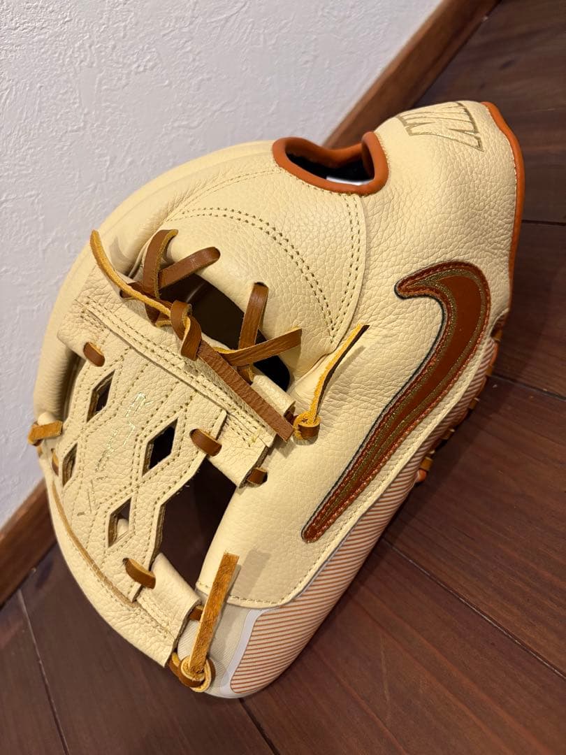 ナイキ　野球グローブ　NIKE Vapor Fielding Glove 左