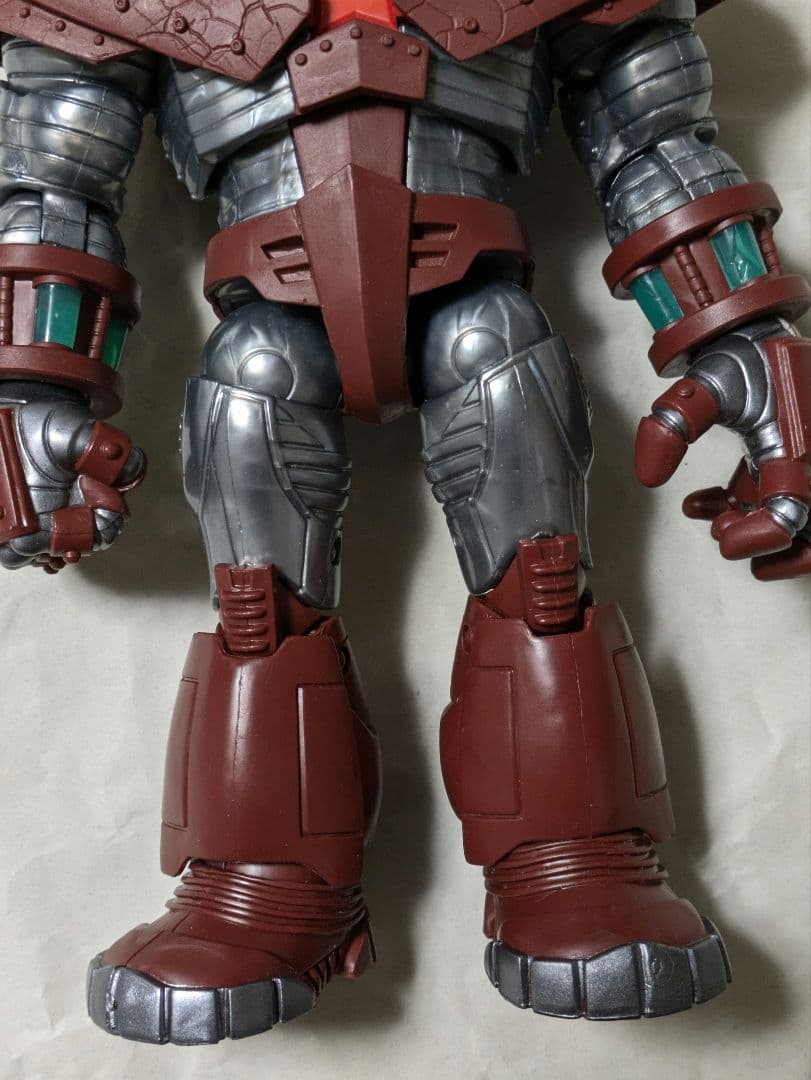 マーベルレジェンド・クリムゾンダイナモ