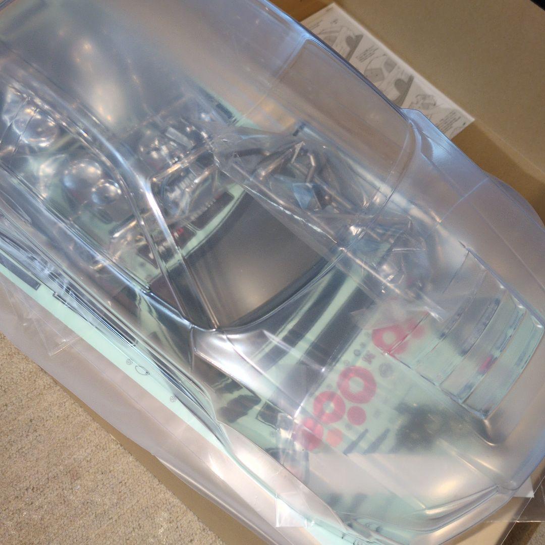 タイヤ・ホイールとカラー付きタミヤ R34 GT-R Z-tune ボディ