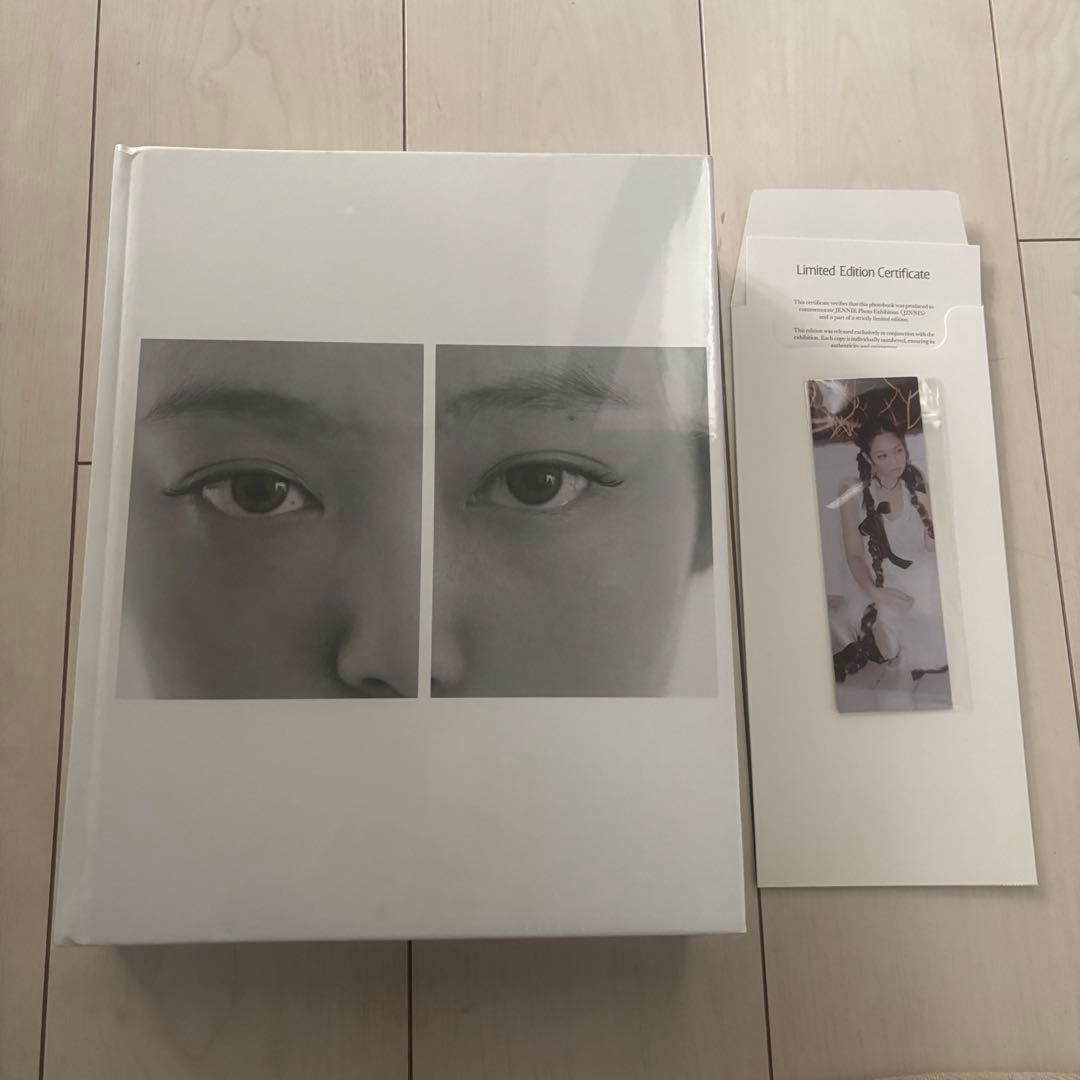 JENNIE ジェニ Photobook popupフォトブック j2nni5