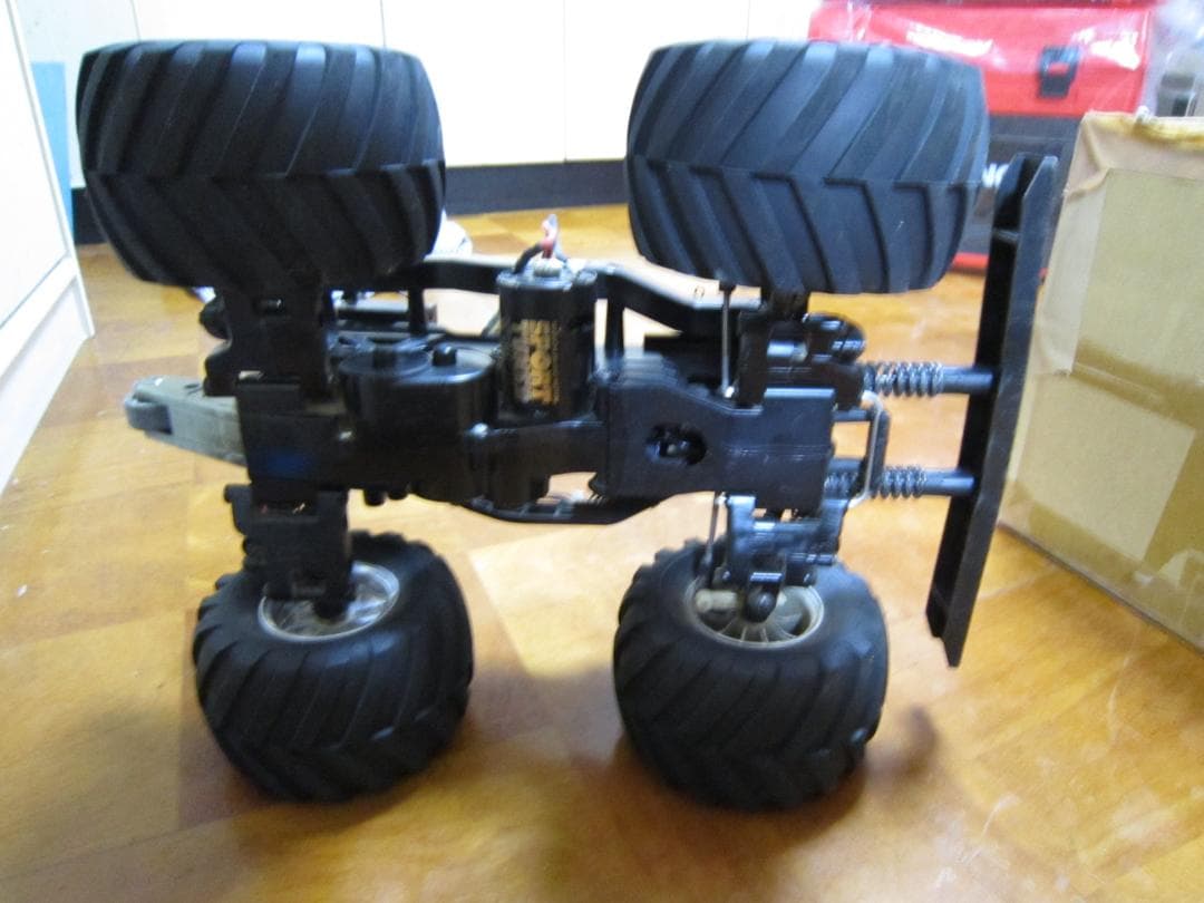 フルセット 動作確認済み 1/10 ワイルドウイリー２ カスタム 送料込み　人気