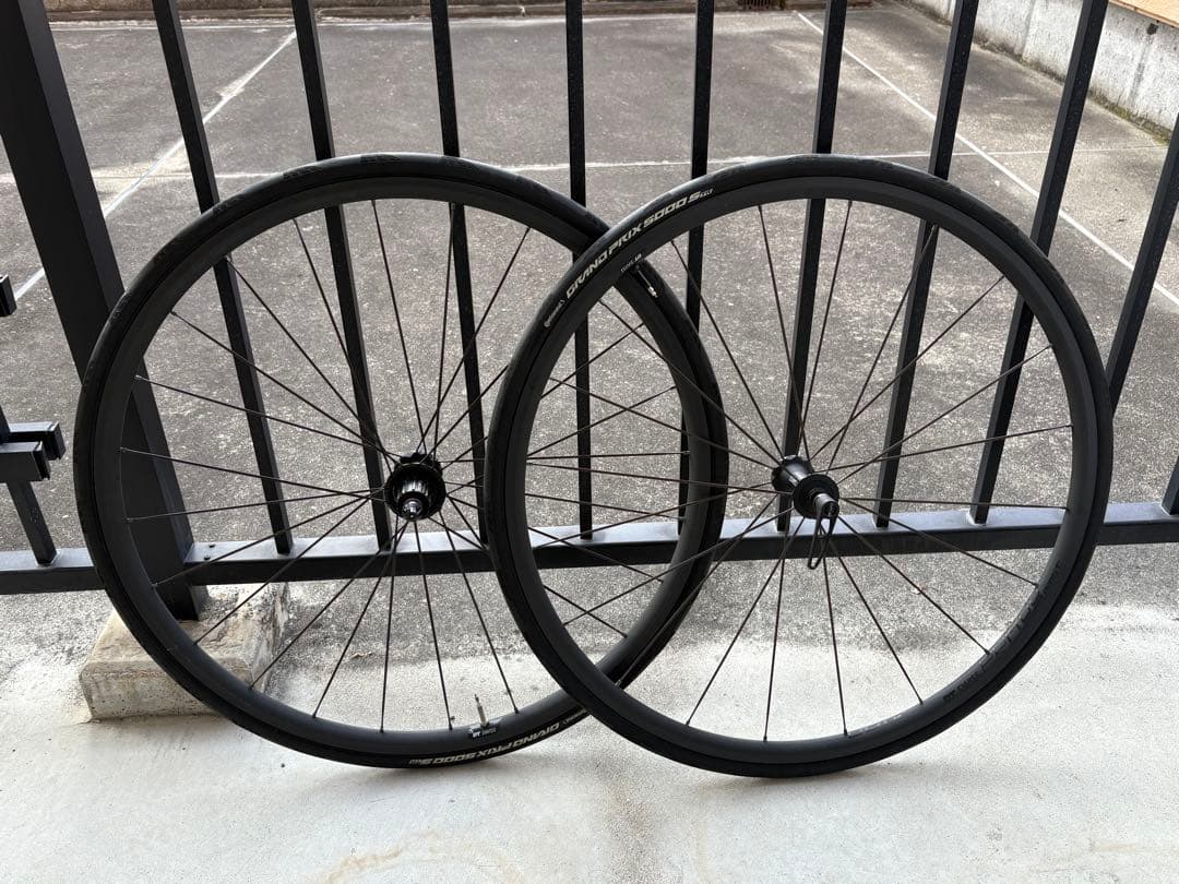 美品 DTSWISS PR1400 DICUT OXiC gp5000str付き