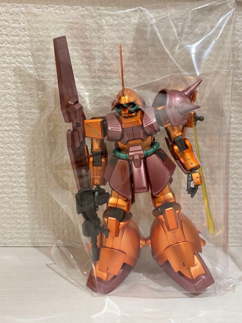 ⑥大量ジャンクプラモデル ガンプラ・HG 赤いガンダム 軍警ザク・Zガンダム 他