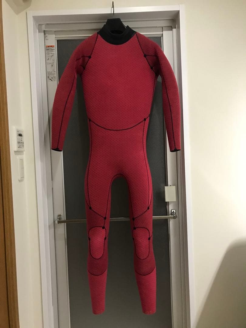 国産高品質　SHISEE セミドライ　ウェットスーツ