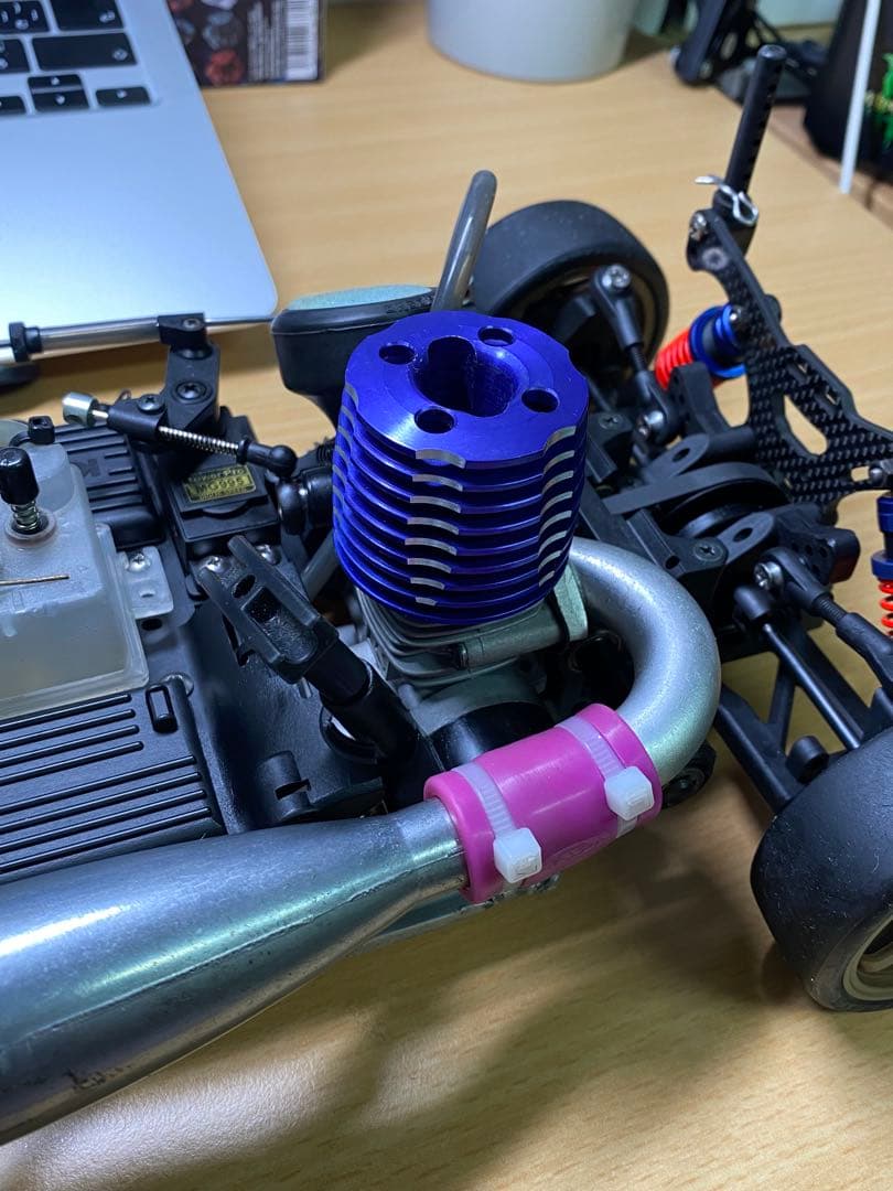 京商GT2ボディ付き カスタムホイール TE37風