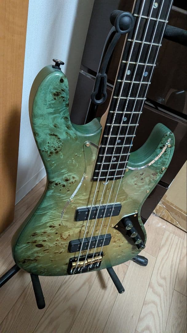 ベース Bacchus Handmade Woodline CTM-4AC EWC
