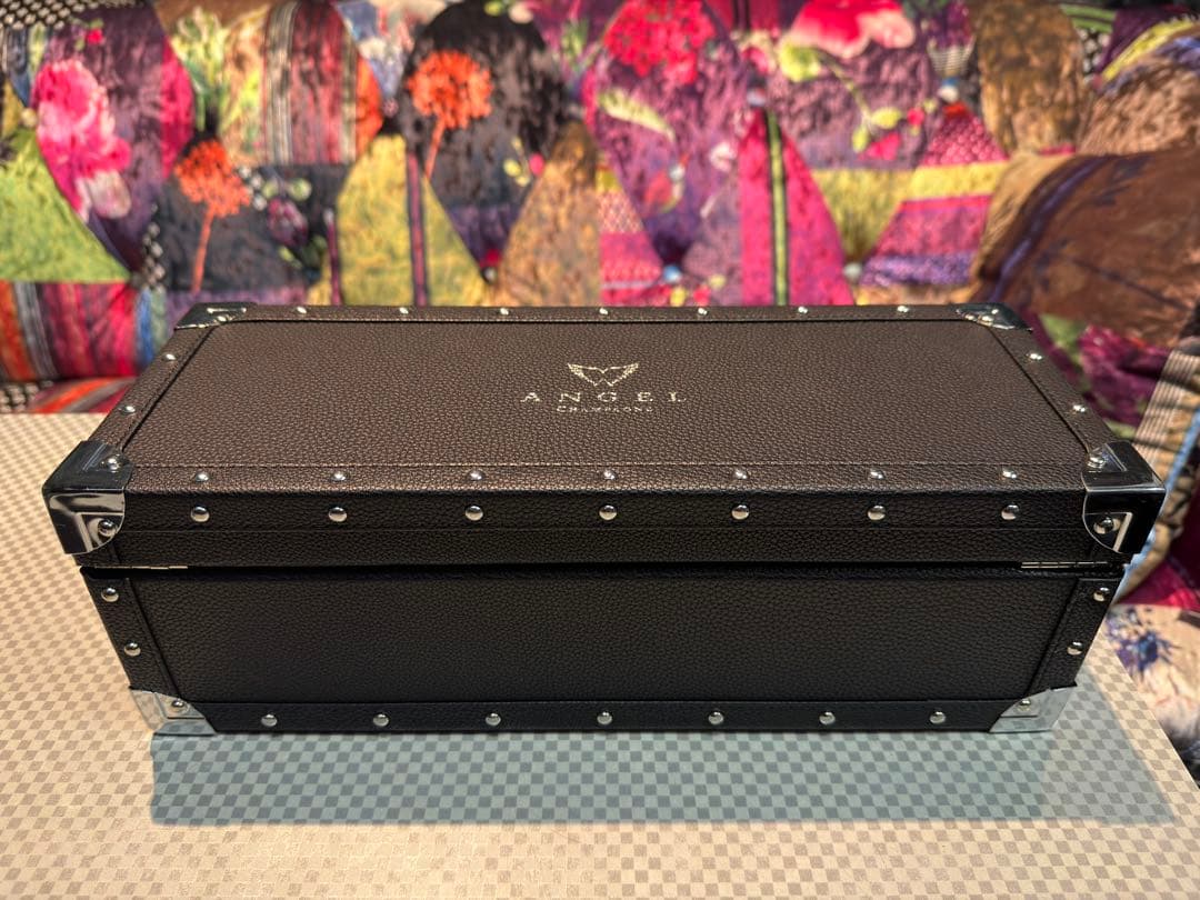 も*ぃ様 エンジェル シャンパン ブラック 黒 超美品