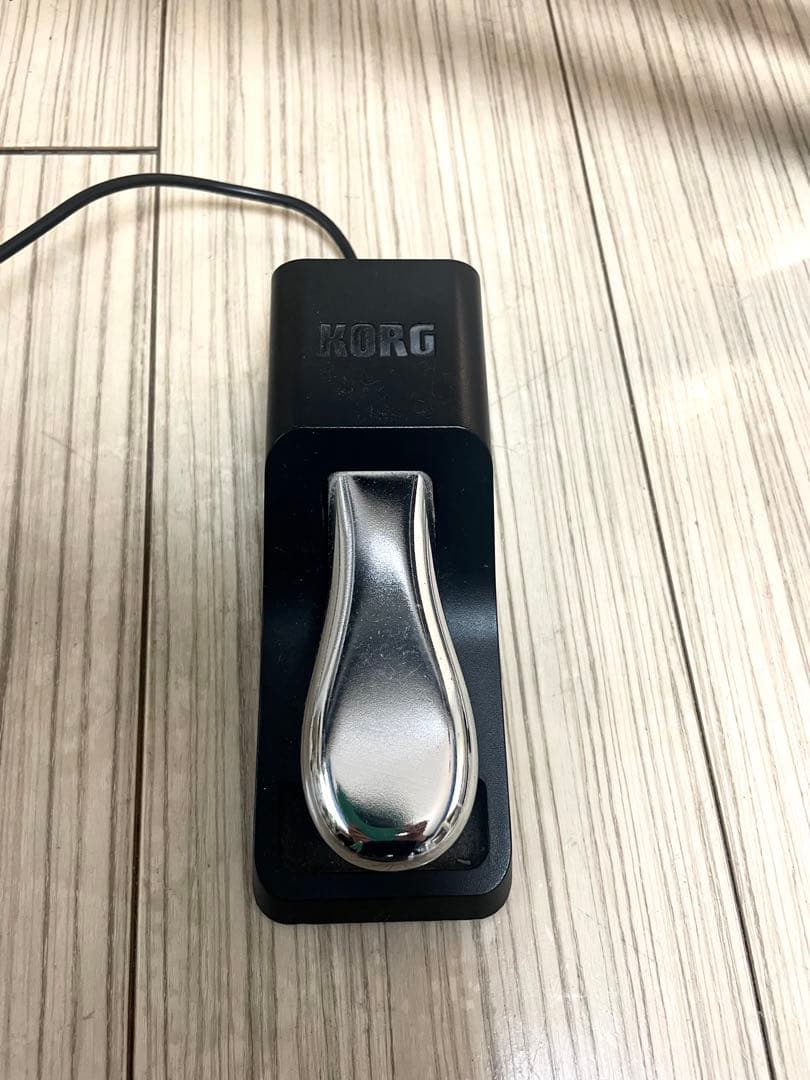 KORG 電子ピアノ B2 【23製 】88鍵盤 /譜面立て&ペダル付属