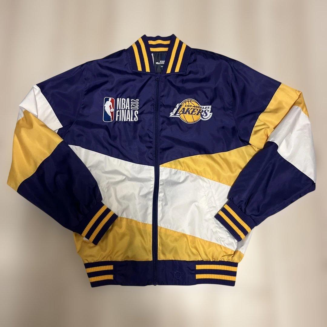 JH Design Lakers スタジアムジャケット