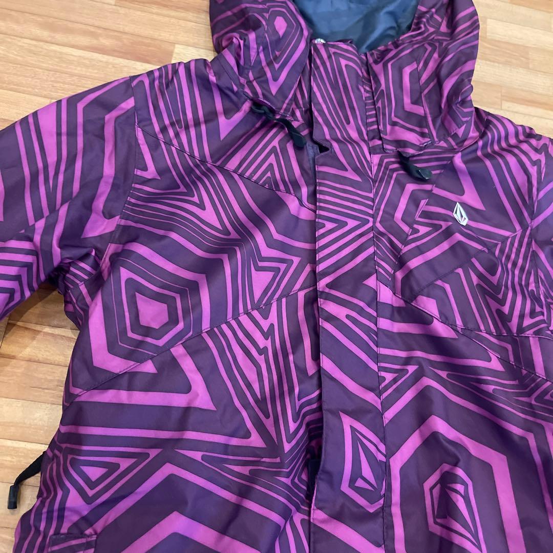 美品　VOLCOM レディース スノーボードウェアセット