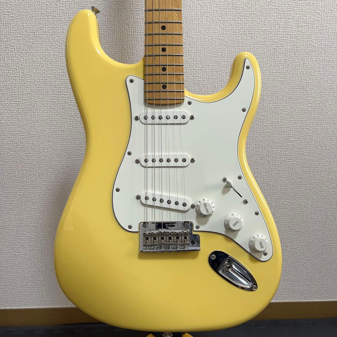 Fender ストラト PLAYER STRAT MN BCR