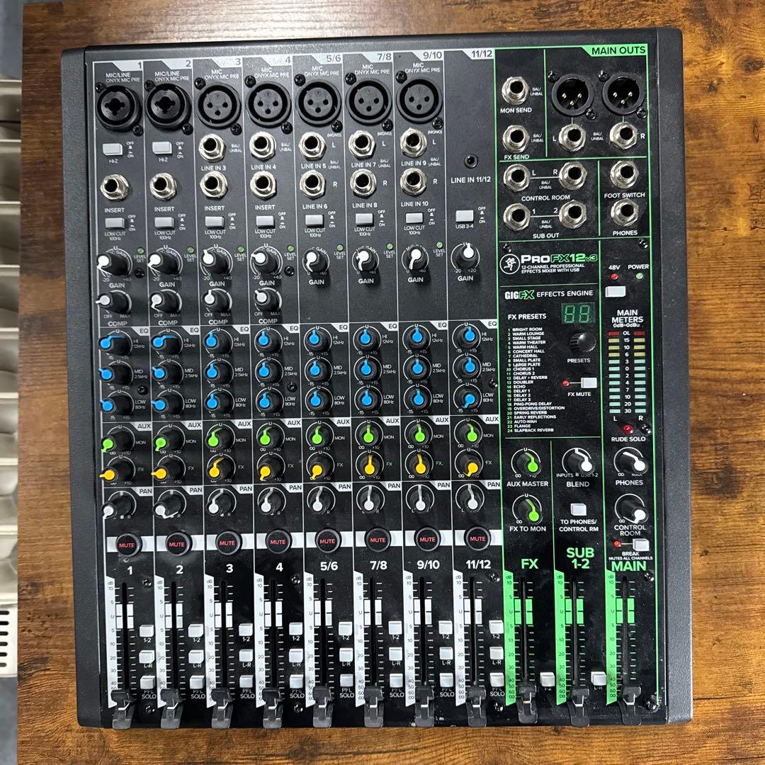 ③PRO FX12 v3 12チャンネルミキサー