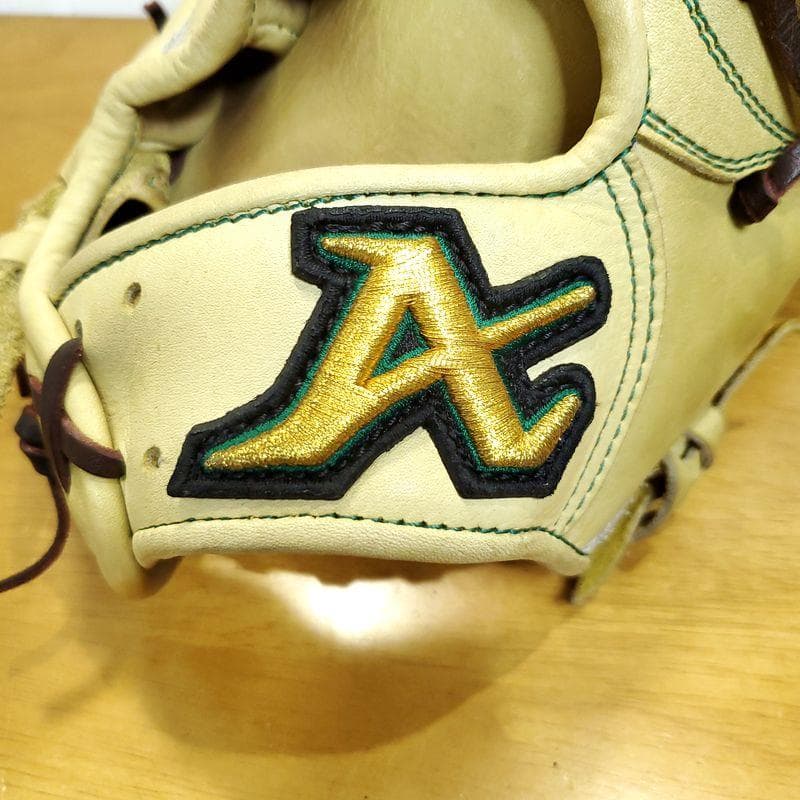アトムズ 日本製 ジュテルレザー 和牛 限定品 ATOMS 内野用 硬式グローブ