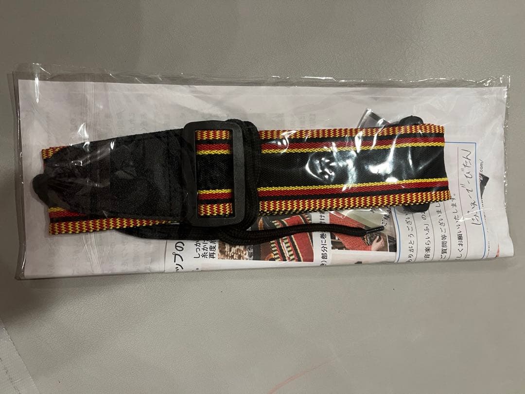 沖縄三線　ケース　楽譜　スタンド　チューナー付き　全長約７８cm 値下げしました