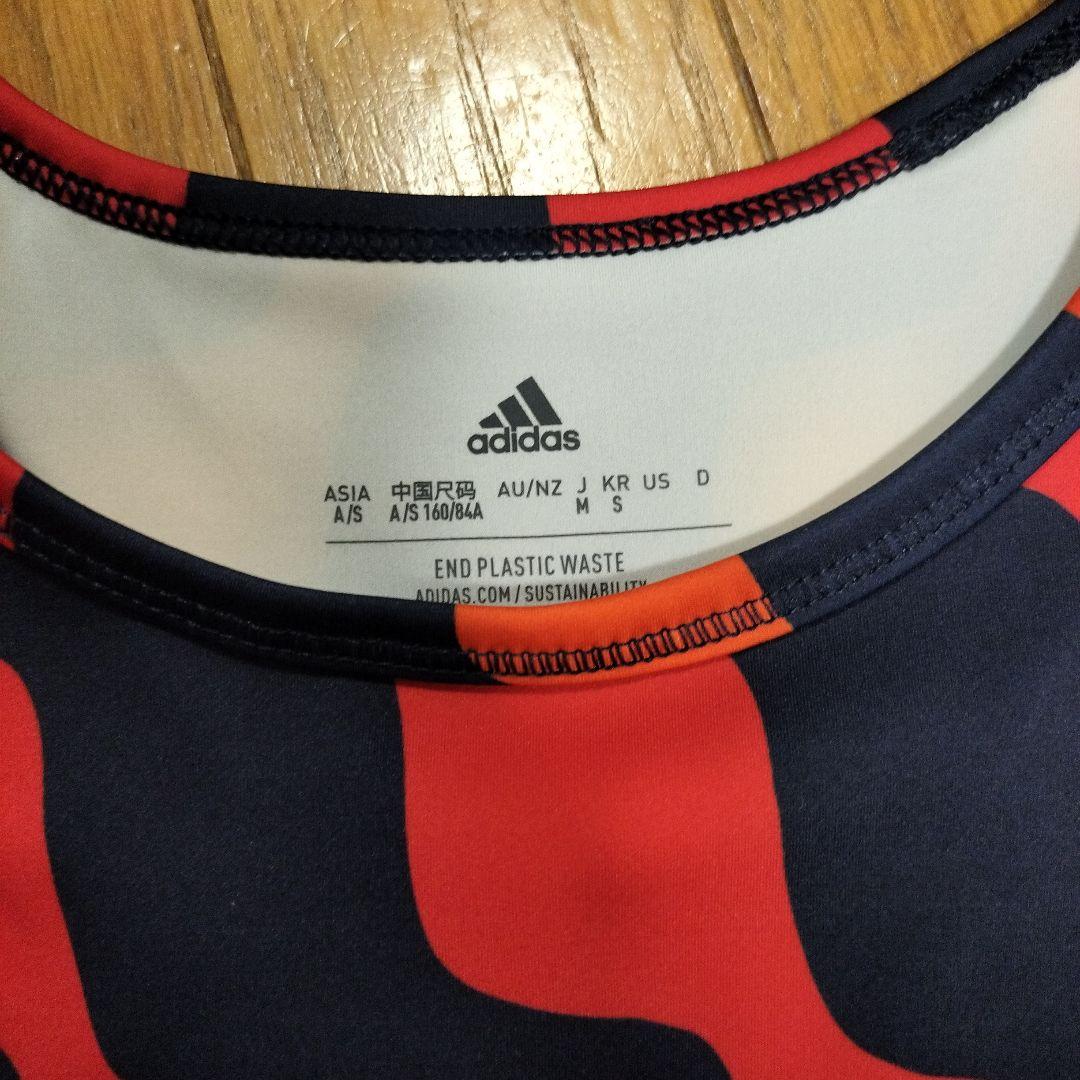 アディダス　マリメッコ　トレーニングウェア