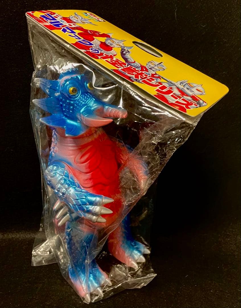 ブルマァク　キングクラブ　ピンク成型色　メタリックブルー　幻の金型使用　未開封