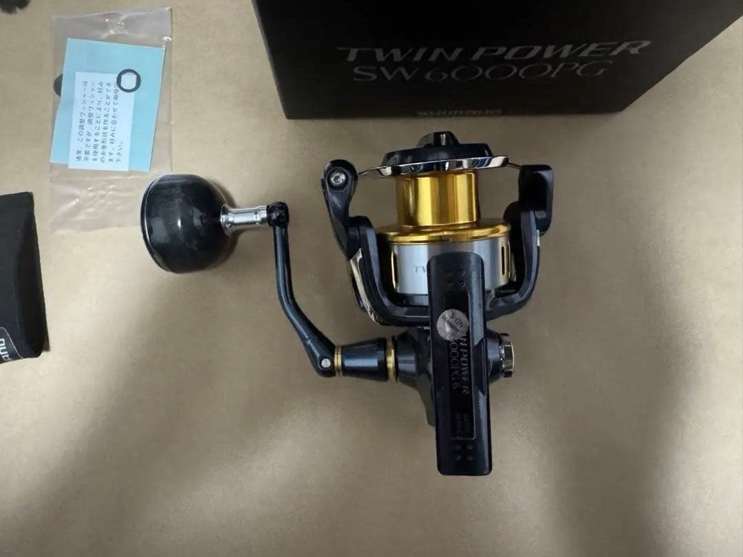 シマノ　15ツインパワーSW 6000PG スピニングリール　中古品