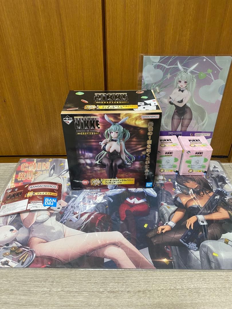 【おまけ付き】一番くじnikke ラストワン賞　ソーダフィギュア、プレイマット