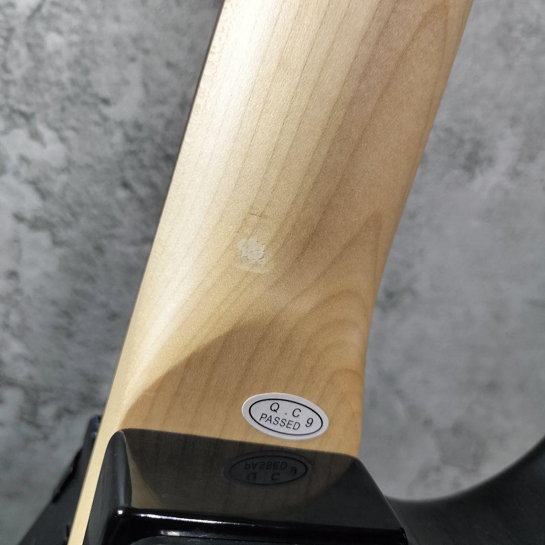 SELDER　ストラトキャスタータイプ　エレキギター