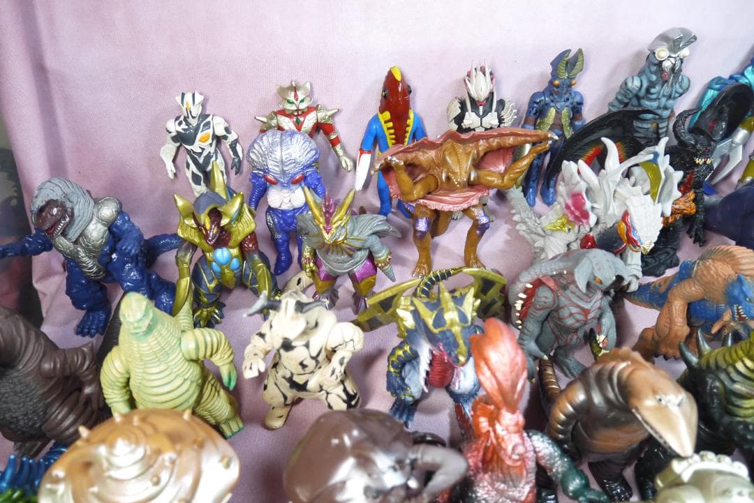 ウルトラ怪獣シリーズ　怪獣ソフビ　75体セット