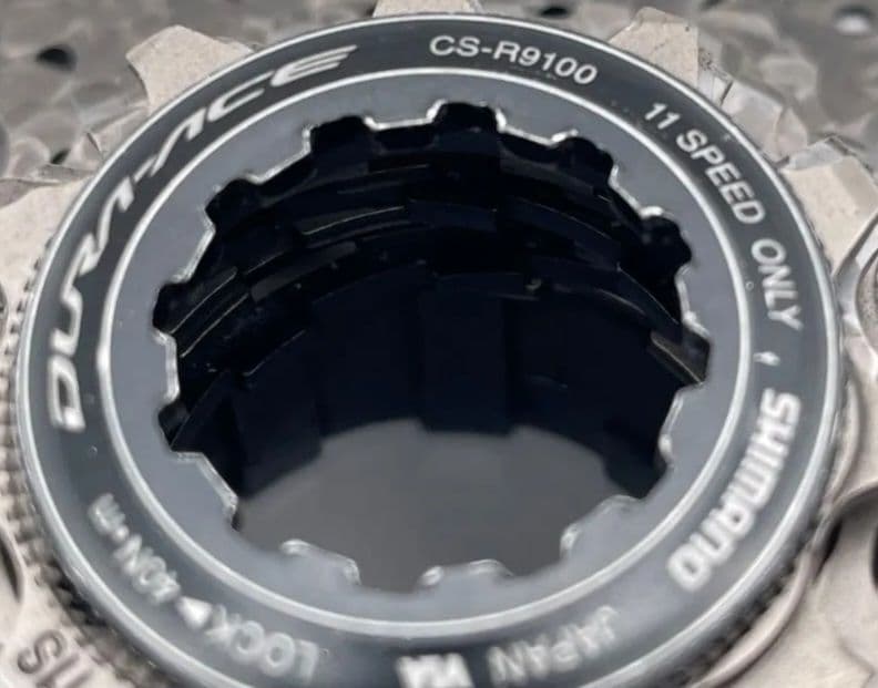 CS-R9100 デュラエース スプロケット 11-30T SHIMANO