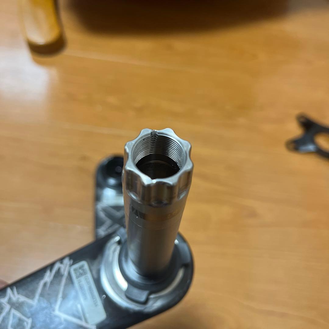 ELILEE / X310 カーボンクランク　24mmスピンドル　165mm