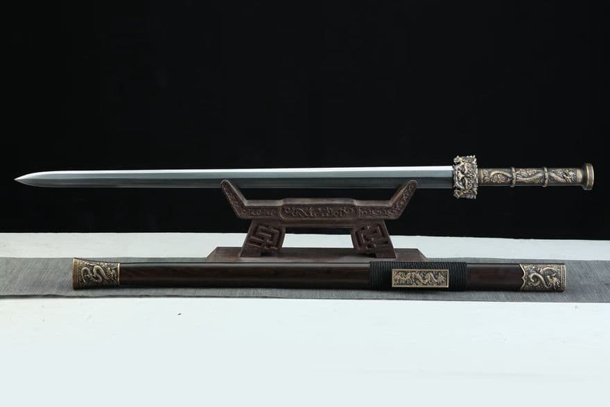 獅子竜漢剣（黒檀タイプ）古兵器   武具　刀装具　日本刀　模造刀   居合刀