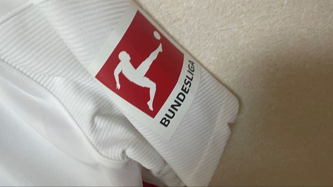 【新品タグ付】21-22 鎌田大地 フランクフルト EL優勝L フルパッチ正規品