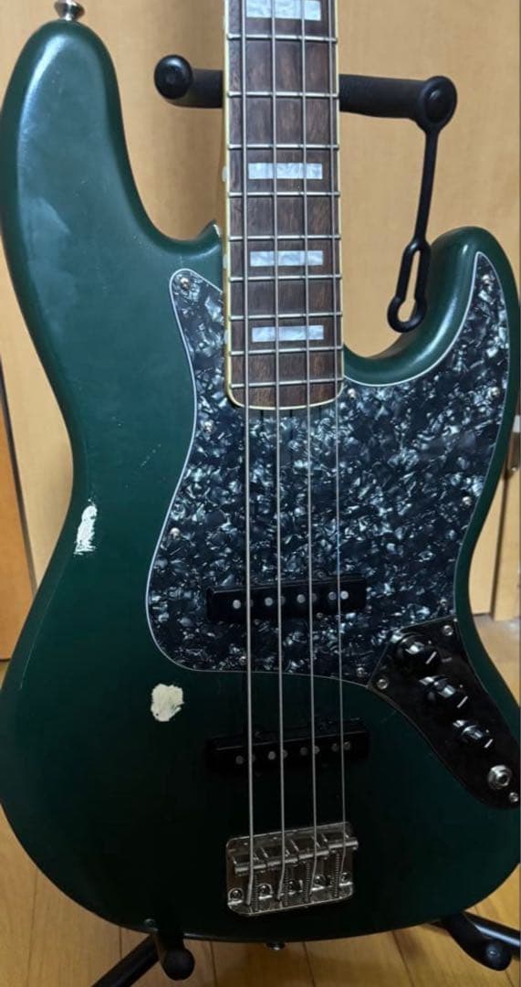 ベース squire classicvibe 60s jazzbass fender