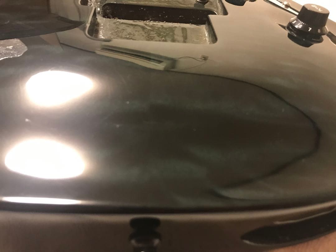 キルトトップギターボディ‼️