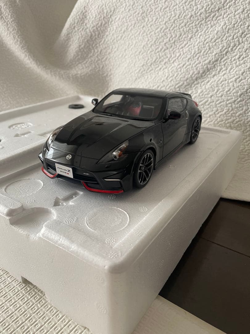 【世界限定500個】日産フェアレディZ Nismoニスモ ブラック 1/18