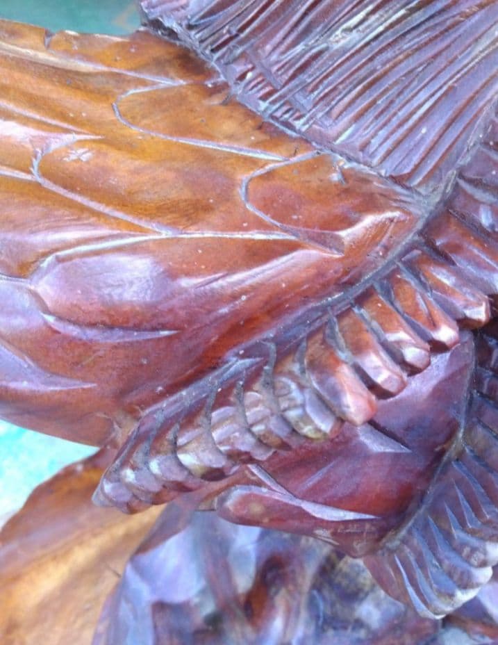 【希少】一刀彫　鷹　木工一刀彫　工芸品　インテリア　大きい彫り物　羽を広げた鷹