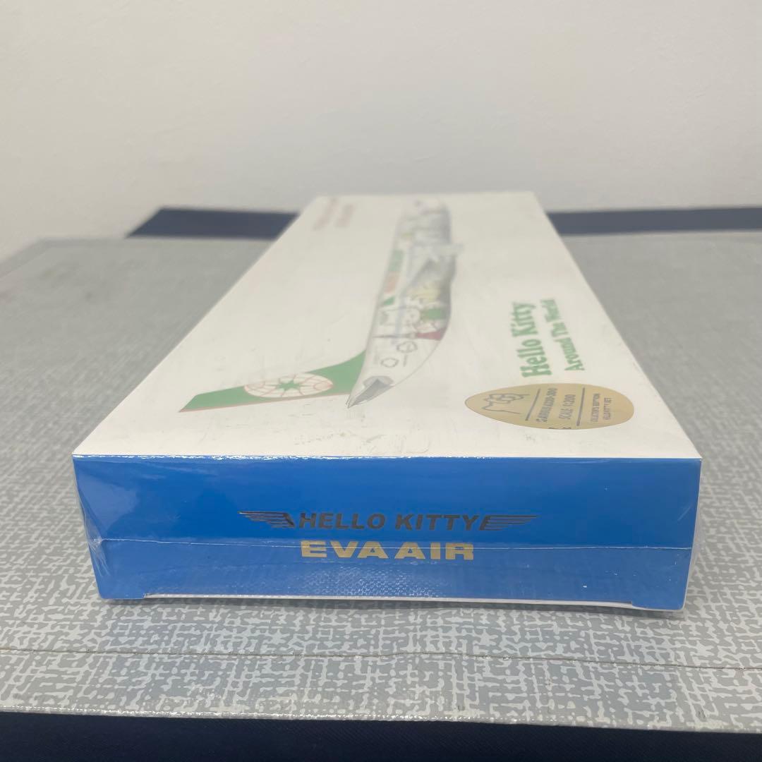 未開封 ハローキティ EVA AIR A330-300 1/200 モデル